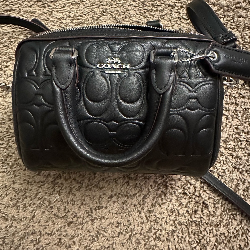 Coach mini Rowan in signature leather